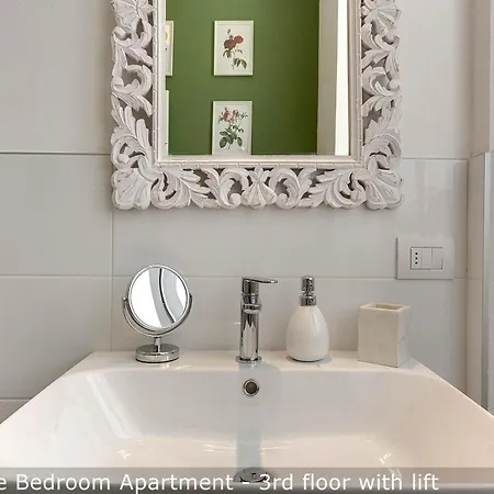 Cavour Apartments By Mamo Florence Room photo