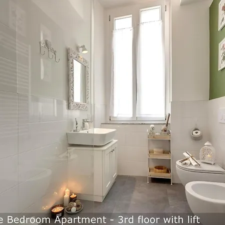Cavour Apartments By Mamo Florence Room photo